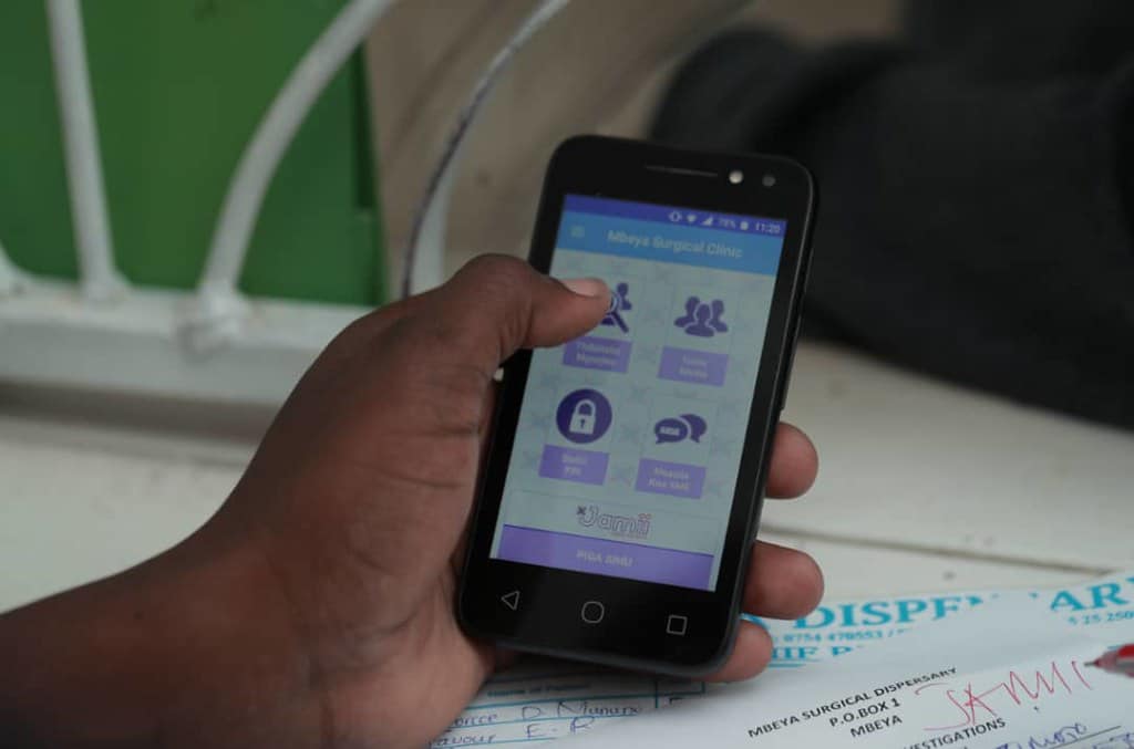 Comment lutter contre les téléphones mobiles contrefaits au Niger ?